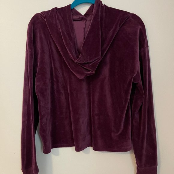 Velour burgundy purple cropped sweatshirt Justice - Size 18 - Picture 3 of 5